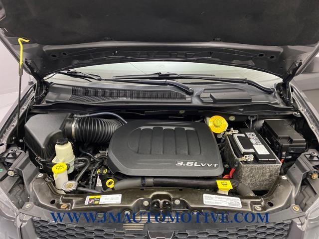 Used Dodge Grand Caravan GT Wagon 2018 | J&M Automotive Sls&Svc LLC. Naugatuck, Connecticut Used Dodge Grand Caravan GT Wagon 2018 | J&M Automotive Sls&Svc LLC. Naugatuck, Connecticut