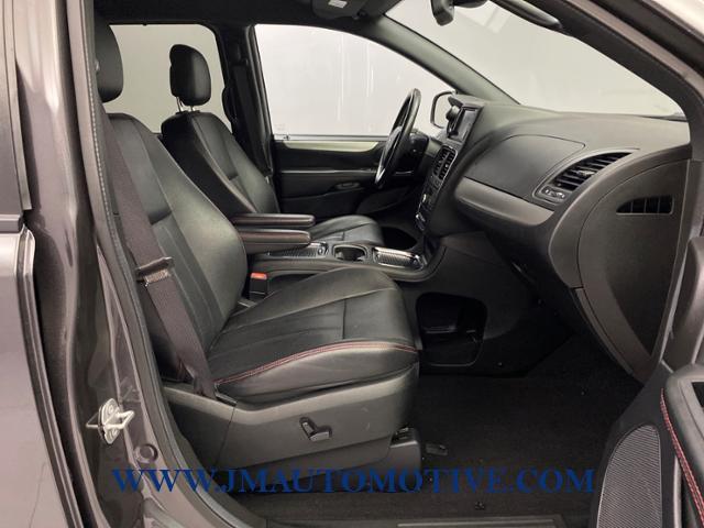 Used Dodge Grand Caravan GT Wagon 2018 | J&M Automotive Sls&Svc LLC. Naugatuck, Connecticut Used Dodge Grand Caravan GT Wagon 2018 | J&M Automotive Sls&Svc LLC. Naugatuck, Connecticut