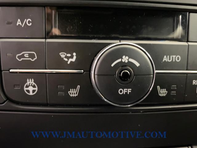 Used Dodge Grand Caravan GT Wagon 2018 | J&M Automotive Sls&Svc LLC. Naugatuck, Connecticut Used Dodge Grand Caravan GT Wagon 2018 | J&M Automotive Sls&Svc LLC. Naugatuck, Connecticut
