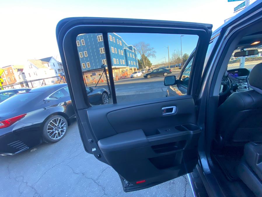 2013 Honda Pilot 4WD 4dr EX-L, available for sale in Hartford, Connecticut | VEB Auto Sales. Hartford, Connecticut 2013 Honda Pilot 4WD 4dr EX-L, available for sale in Hartford, Connecticut | VEB Auto Sales. Hartford, Connecticut