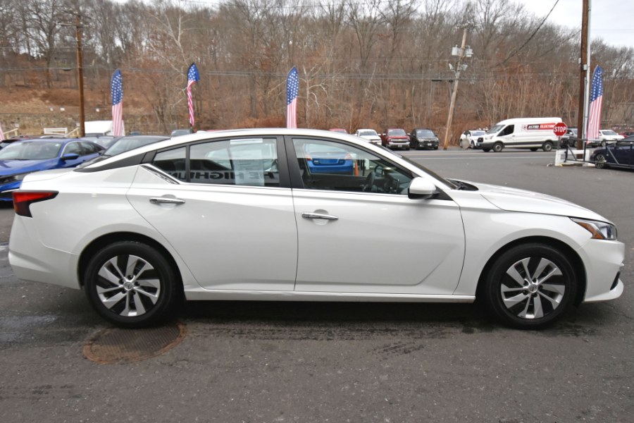 Used Nissan Altima 2.5 Sedan 2020 | Highline Car Connection. Waterbury, Connecticut Used Nissan Altima 2.5 Sedan 2020 | Highline Car Connection. Waterbury, Connecticut