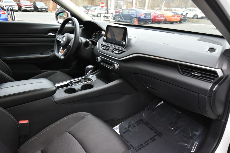 Used Nissan Altima 2.5 Sedan 2020 | Highline Car Connection. Waterbury, Connecticut Used Nissan Altima 2.5 Sedan 2020 | Highline Car Connection. Waterbury, Connecticut