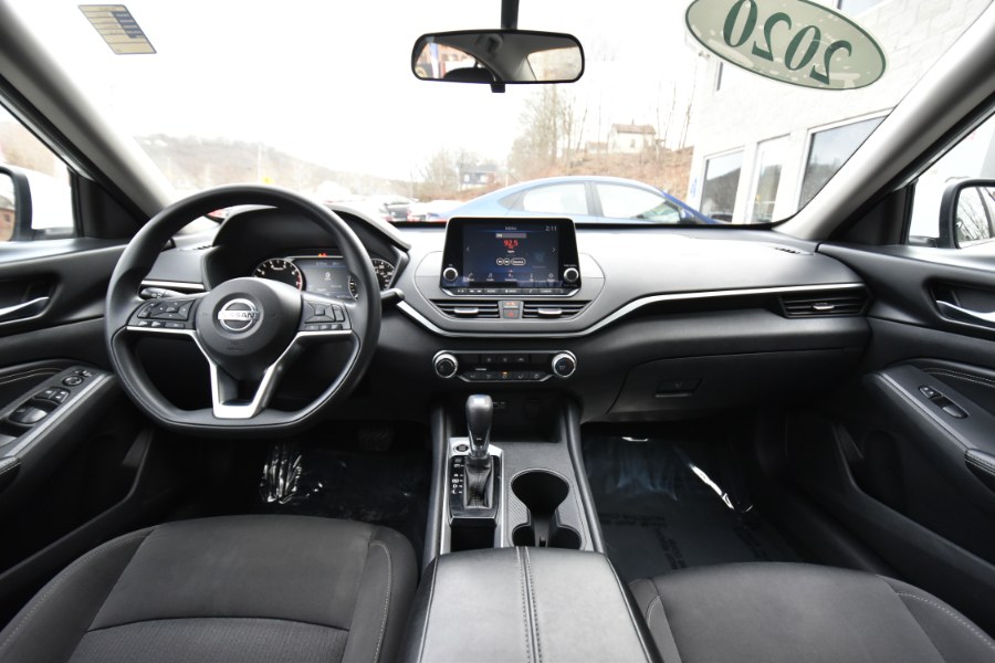 Used Nissan Altima 2.5 Sedan 2020 | Highline Car Connection. Waterbury, Connecticut Used Nissan Altima 2.5 Sedan 2020 | Highline Car Connection. Waterbury, Connecticut