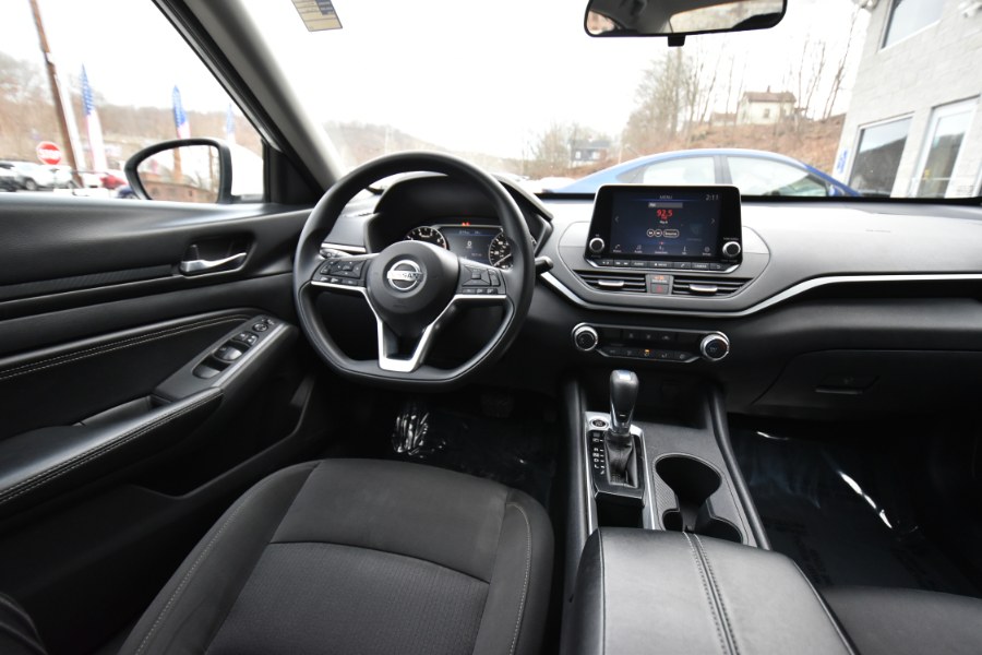 Used Nissan Altima 2.5 Sedan 2020 | Highline Car Connection. Waterbury, Connecticut Used Nissan Altima 2.5 Sedan 2020 | Highline Car Connection. Waterbury, Connecticut