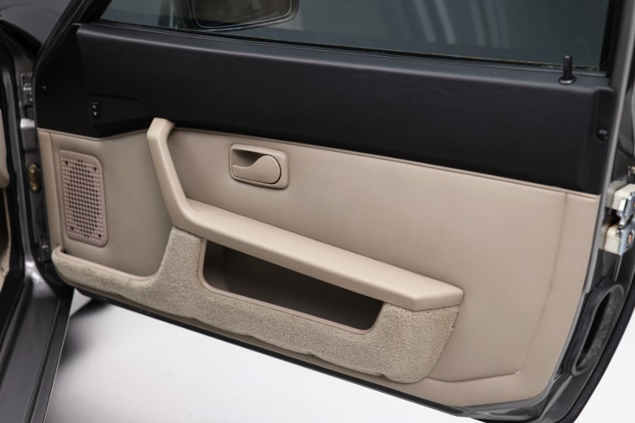 1986 Porsche 944 Turbo 2dr Coupe Turbo 5-Spd, available for sale in North Salem, New York | Meccanic Shop North Inc. North Salem, New York 1986 Porsche 944 Turbo 2dr Coupe Turbo 5-Spd, available for sale in North Salem, New York | Meccanic Shop North Inc. North Salem, New York
