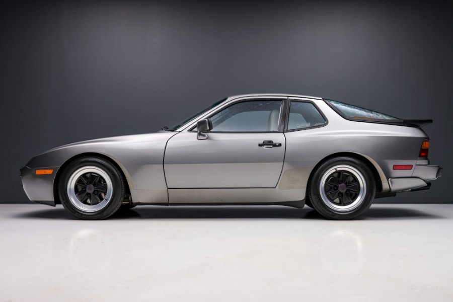 1986 Porsche 944 Turbo 2dr Coupe Turbo 5-Spd, available for sale in North Salem, New York | Meccanic Shop North Inc. North Salem, New York 1986 Porsche 944 Turbo 2dr Coupe Turbo 5-Spd, available for sale in North Salem, New York | Meccanic Shop North Inc. North Salem, New York