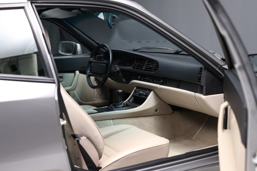 1986 Porsche 944 Turbo 2dr Coupe Turbo 5-Spd, available for sale in North Salem, New York | Meccanic Shop North Inc. North Salem, New York 1986 Porsche 944 Turbo 2dr Coupe Turbo 5-Spd, available for sale in North Salem, New York | Meccanic Shop North Inc. North Salem, New York