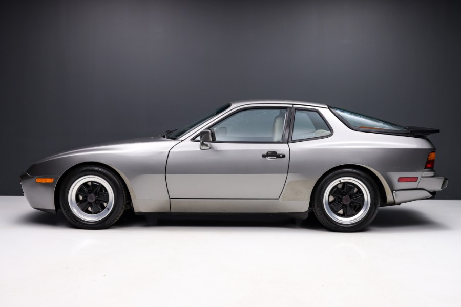 1986 Porsche 944 Turbo 2dr Coupe Turbo 5-Spd, available for sale in North Salem, New York | Meccanic Shop North Inc. North Salem, New York 1986 Porsche 944 Turbo 2dr Coupe Turbo 5-Spd, available for sale in North Salem, New York | Meccanic Shop North Inc. North Salem, New York
