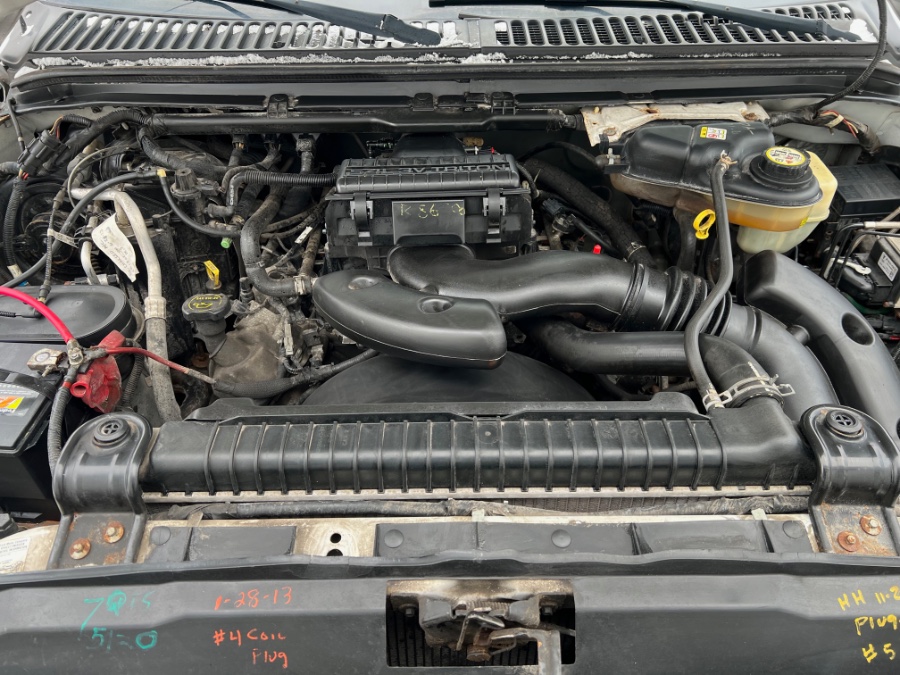 2006 Ford Super Duty F-350 SRW Reg Cab 141" WB 60" CA XL, available for sale in Ortonville, Michigan | Marsh Auto Sales LLC. Ortonville, Michigan 2006 Ford Super Duty F-350 SRW Reg Cab 141" WB 60" CA XL, available for sale in Ortonville, Michigan | Marsh Auto Sales LLC. Ortonville, Michigan