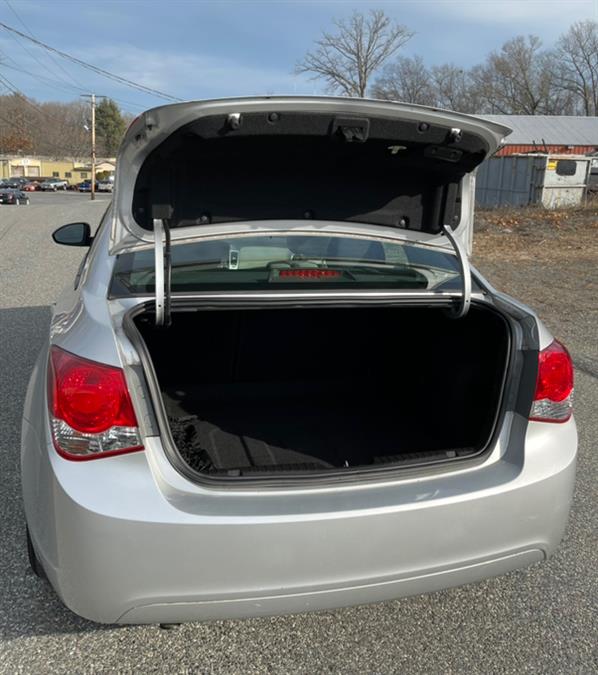 2013 Chevrolet Cruze 4dr Sdn Auto LS, available for sale in Ashland, Massachusetts | New Beginning Auto Service Inc. Ashland, Massachusetts 2013 Chevrolet Cruze 4dr Sdn Auto LS, available for sale in Ashland, Massachusetts | New Beginning Auto Service Inc. Ashland, Massachusetts