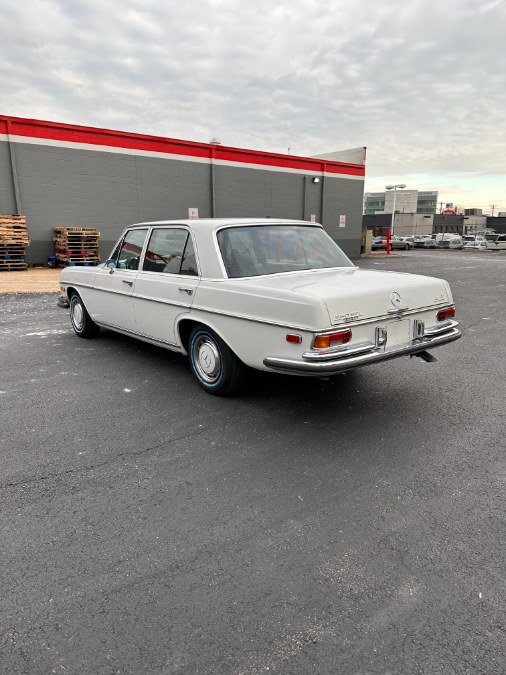 1972 Mercedes-Benz 280SEL 122" WB Tradesman, available for sale in Medford, Massachusetts | A-Tech. Medford, Massachusetts 1972 Mercedes-Benz 280SEL 122" WB Tradesman, available for sale in Medford, Massachusetts | A-Tech. Medford, Massachusetts