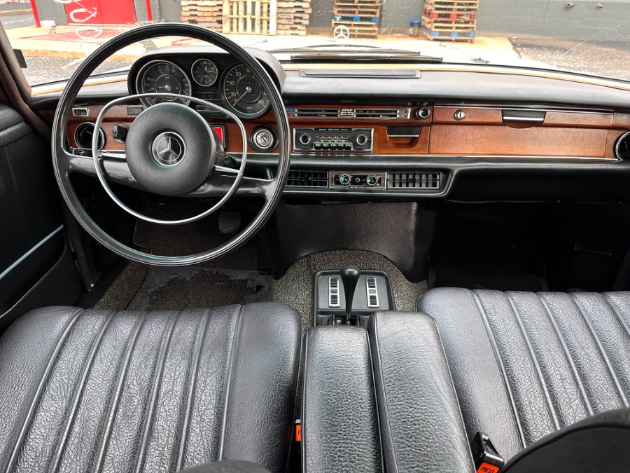 1972 Mercedes-Benz 280SEL 122" WB Tradesman, available for sale in Medford, Massachusetts | A-Tech. Medford, Massachusetts 1972 Mercedes-Benz 280SEL 122" WB Tradesman, available for sale in Medford, Massachusetts | A-Tech. Medford, Massachusetts