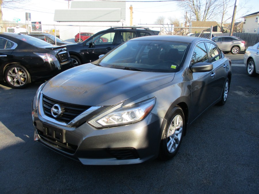 2018 Nissan Altima 2.5 S Sedan, available for sale in West Babylon, New York | New Gen Auto Group. West Babylon, New York 2018 Nissan Altima 2.5 S Sedan, available for sale in West Babylon, New York | New Gen Auto Group. West Babylon, New York