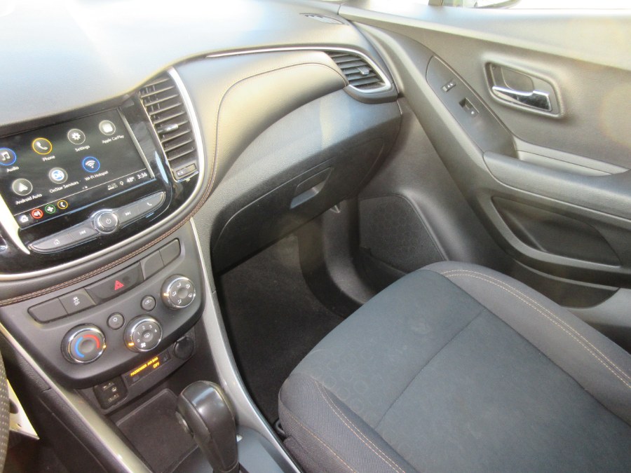 2019 Chevrolet Trax AWD 4dr LS, available for sale in Linden, New Jersey | Route 27 Auto Mall. Linden, New Jersey 2019 Chevrolet Trax AWD 4dr LS, available for sale in Linden, New Jersey | Route 27 Auto Mall. Linden, New Jersey