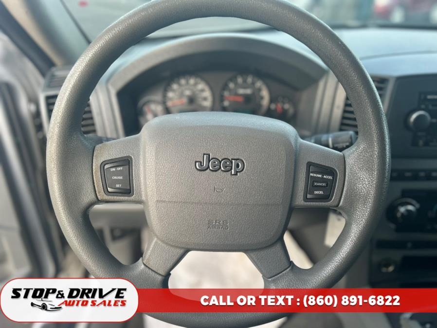 2006 Jeep Grand Cherokee 4dr Laredo 4WD, available for sale in East Windsor, Connecticut | Stop & Drive Auto Sales. East Windsor, Connecticut 2006 Jeep Grand Cherokee 4dr Laredo 4WD, available for sale in East Windsor, Connecticut | Stop & Drive Auto Sales. East Windsor, Connecticut