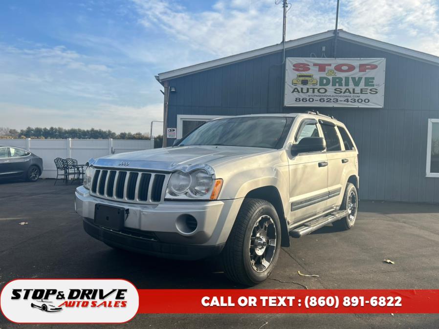 2006 Jeep Grand Cherokee 4dr Laredo 4WD, available for sale in East Windsor, Connecticut | Stop & Drive Auto Sales. East Windsor, Connecticut