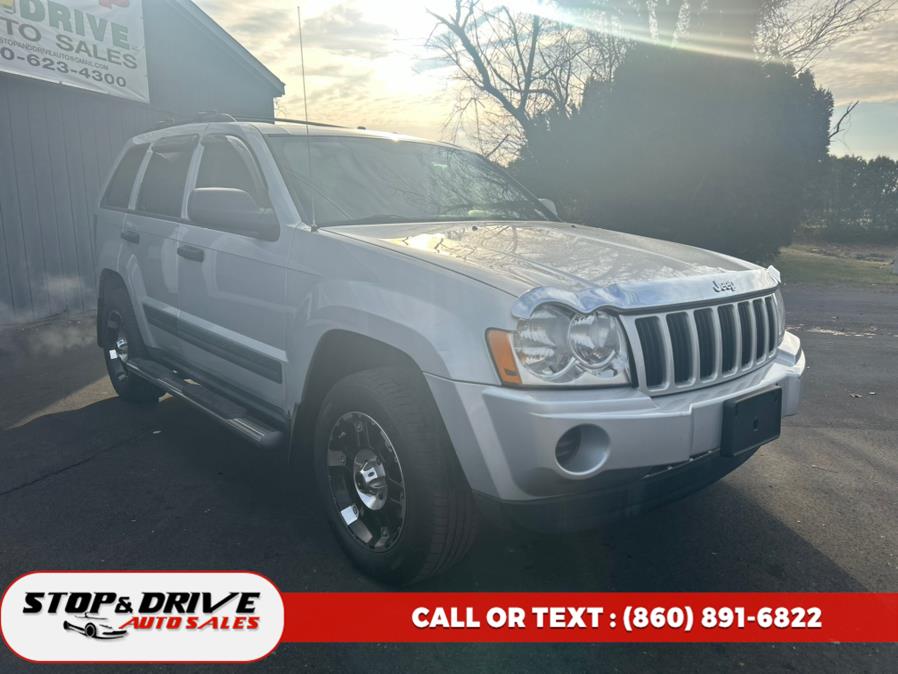 2006 Jeep Grand Cherokee 4dr Laredo 4WD, available for sale in East Windsor, Connecticut | Stop & Drive Auto Sales. East Windsor, Connecticut 2006 Jeep Grand Cherokee 4dr Laredo 4WD, available for sale in East Windsor, Connecticut | Stop & Drive Auto Sales. East Windsor, Connecticut