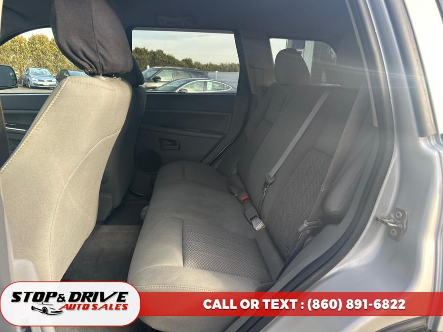 2006 Jeep Grand Cherokee 4dr Laredo 4WD, available for sale in East Windsor, Connecticut | Stop & Drive Auto Sales. East Windsor, Connecticut 2006 Jeep Grand Cherokee 4dr Laredo 4WD, available for sale in East Windsor, Connecticut | Stop & Drive Auto Sales. East Windsor, Connecticut