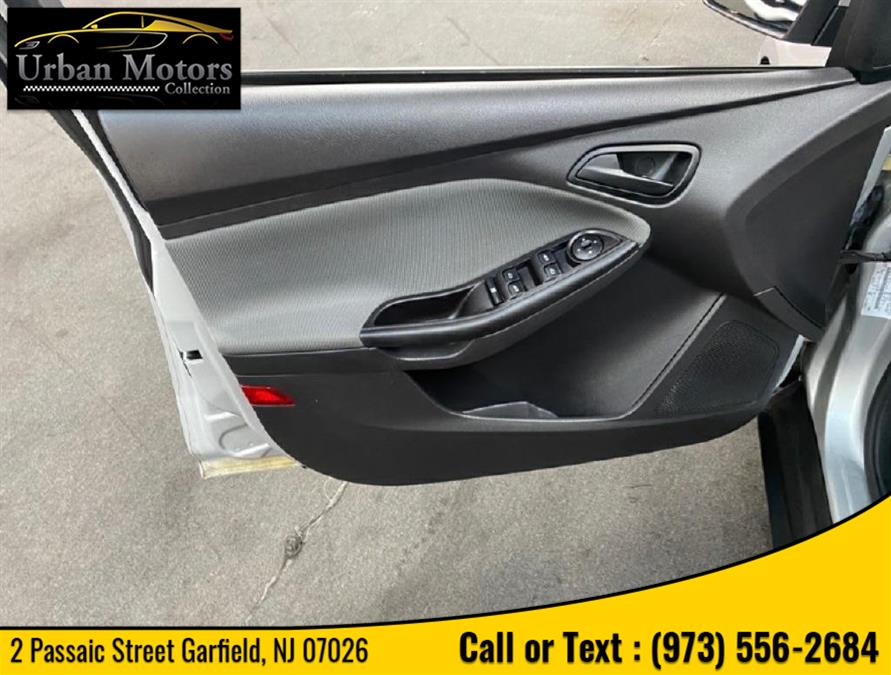 2012 Ford Focus SE, available for sale in Garfield, New Jersey | Urban Motors Collection. Garfield, New Jersey 2012 Ford Focus SE, available for sale in Garfield, New Jersey | Urban Motors Collection. Garfield, New Jersey