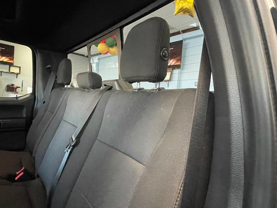 2019 Ford F-150 XLT 4WD SuperCrew 5.5'' Box, available for sale in Inwood, New York | 5 Towns Drive. Inwood, New York 2019 Ford F-150 XLT 4WD SuperCrew 5.5'' Box, available for sale in Inwood, New York | 5 Towns Drive. Inwood, New York