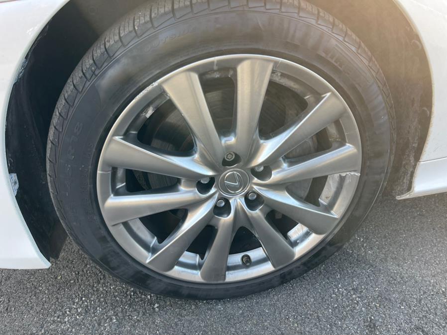 2014 Lexus GS 350 4dr Sdn AWD, available for sale in Irvington, New Jersey | Elis Motors Corp. Irvington, New Jersey 2014 Lexus GS 350 4dr Sdn AWD, available for sale in Irvington, New Jersey | Elis Motors Corp. Irvington, New Jersey