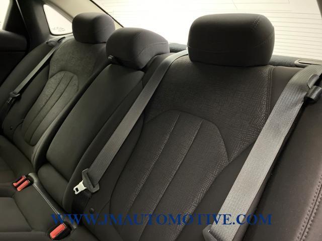 2015 Chrysler 200 4dr Sdn Limited FWD, available for sale in Naugatuck, Connecticut | J&M Automotive Sls&Svc LLC. Naugatuck, Connecticut 2015 Chrysler 200 4dr Sdn Limited FWD, available for sale in Naugatuck, Connecticut | J&M Automotive Sls&Svc LLC. Naugatuck, Connecticut