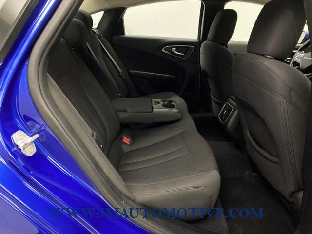 2015 Chrysler 200 4dr Sdn Limited FWD, available for sale in Naugatuck, Connecticut | J&M Automotive Sls&Svc LLC. Naugatuck, Connecticut 2015 Chrysler 200 4dr Sdn Limited FWD, available for sale in Naugatuck, Connecticut | J&M Automotive Sls&Svc LLC. Naugatuck, Connecticut