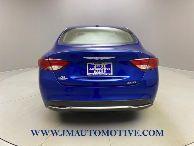 2015 Chrysler 200 4dr Sdn Limited FWD, available for sale in Naugatuck, Connecticut | J&M Automotive Sls&Svc LLC. Naugatuck, Connecticut 2015 Chrysler 200 4dr Sdn Limited FWD, available for sale in Naugatuck, Connecticut | J&M Automotive Sls&Svc LLC. Naugatuck, Connecticut