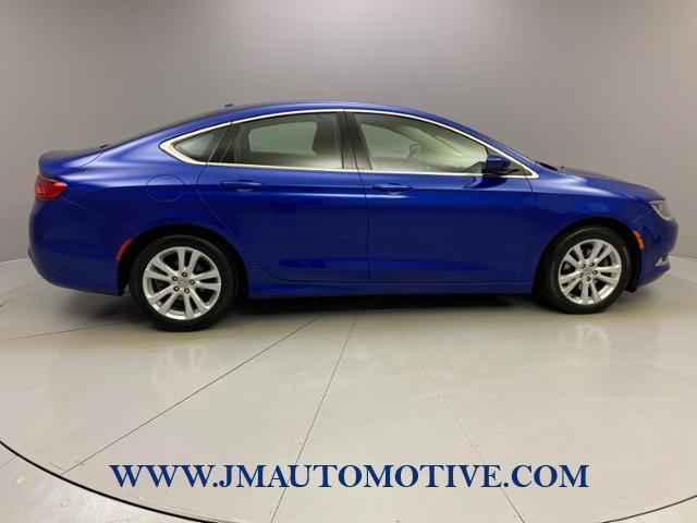 2015 Chrysler 200 4dr Sdn Limited FWD, available for sale in Naugatuck, Connecticut | J&M Automotive Sls&Svc LLC. Naugatuck, Connecticut 2015 Chrysler 200 4dr Sdn Limited FWD, available for sale in Naugatuck, Connecticut | J&M Automotive Sls&Svc LLC. Naugatuck, Connecticut