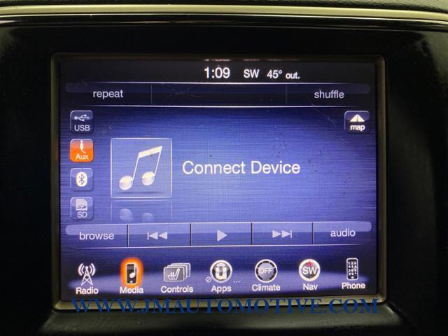 2015 Jeep Grand Cherokee 4WD 4dr Limited, available for sale in Naugatuck, Connecticut | J&M Automotive Sls&Svc LLC. Naugatuck, Connecticut 2015 Jeep Grand Cherokee 4WD 4dr Limited, available for sale in Naugatuck, Connecticut | J&M Automotive Sls&Svc LLC. Naugatuck, Connecticut