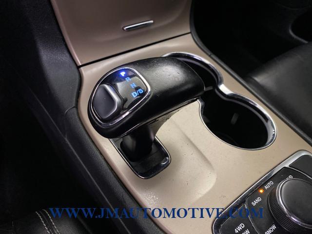 2015 Jeep Grand Cherokee 4WD 4dr Limited, available for sale in Naugatuck, Connecticut | J&M Automotive Sls&Svc LLC. Naugatuck, Connecticut 2015 Jeep Grand Cherokee 4WD 4dr Limited, available for sale in Naugatuck, Connecticut | J&M Automotive Sls&Svc LLC. Naugatuck, Connecticut