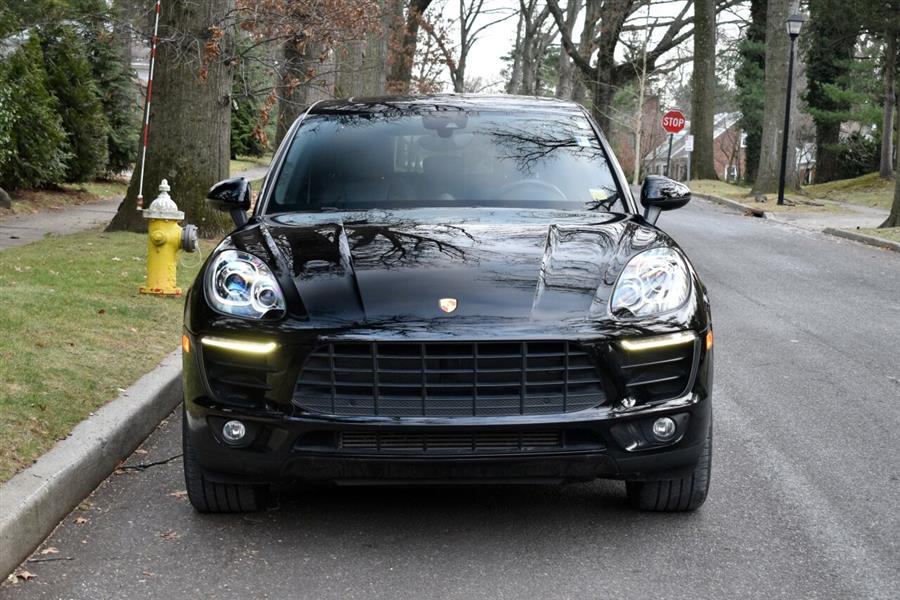 Used Porsche Macan Base AWD 4dr SUV 2018 | Camy Cars. Great Neck, New York Used Porsche Macan Base AWD 4dr SUV 2018 | Camy Cars. Great Neck, New York