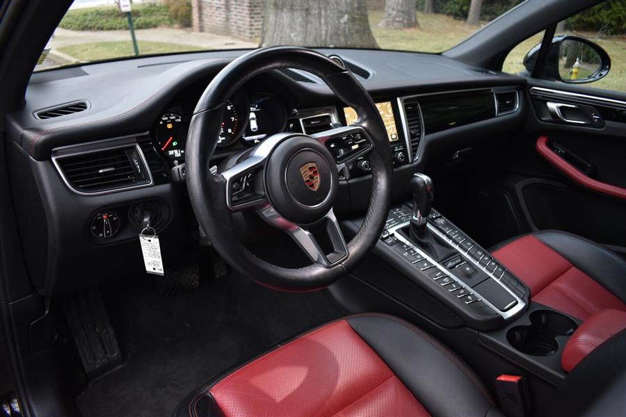 Used Porsche Macan Base AWD 4dr SUV 2018 | Camy Cars. Great Neck, New York Used Porsche Macan Base AWD 4dr SUV 2018 | Camy Cars. Great Neck, New York