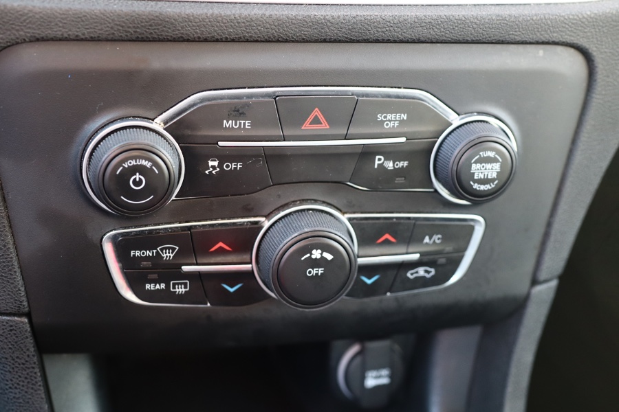 Used Dodge Charger SXT RWD 2020 | Hillside Auto Mall Inc.. Jamaica, New York Used Dodge Charger SXT RWD 2020 | Hillside Auto Mall Inc.. Jamaica, New York