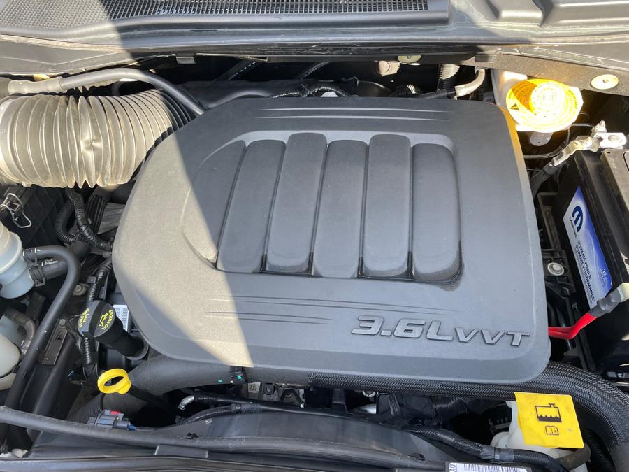 2019 Dodge Grand Caravan SXT Wagon, available for sale in Agawam, Massachusetts | Malkoon Motors. Agawam, Massachusetts 2019 Dodge Grand Caravan SXT Wagon, available for sale in Agawam, Massachusetts | Malkoon Motors. Agawam, Massachusetts