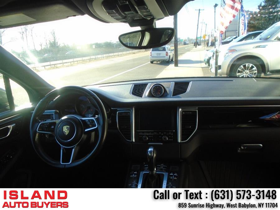2016 Porsche Macan S AWD 4dr SUV, available for sale in West Babylon, New York | Island Auto Buyers. West Babylon, New York 2016 Porsche Macan S AWD 4dr SUV, available for sale in West Babylon, New York | Island Auto Buyers. West Babylon, New York
