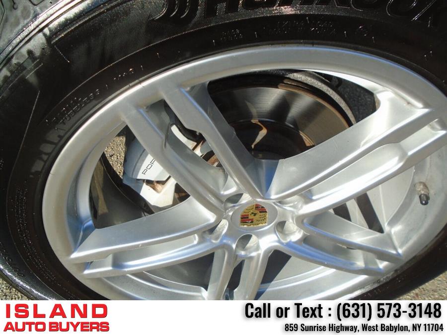 2016 Porsche Macan S AWD 4dr SUV, available for sale in West Babylon, New York | Island Auto Buyers. West Babylon, New York 2016 Porsche Macan S AWD 4dr SUV, available for sale in West Babylon, New York | Island Auto Buyers. West Babylon, New York