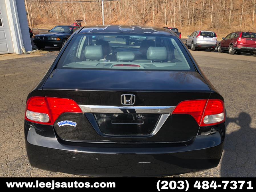 Used Honda Civic Sdn 4dr Auto LX 2011 | LeeJ's Auto Sales & Service. North Branford, Connecticut Used Honda Civic Sdn 4dr Auto LX 2011 | LeeJ's Auto Sales & Service. North Branford, Connecticut