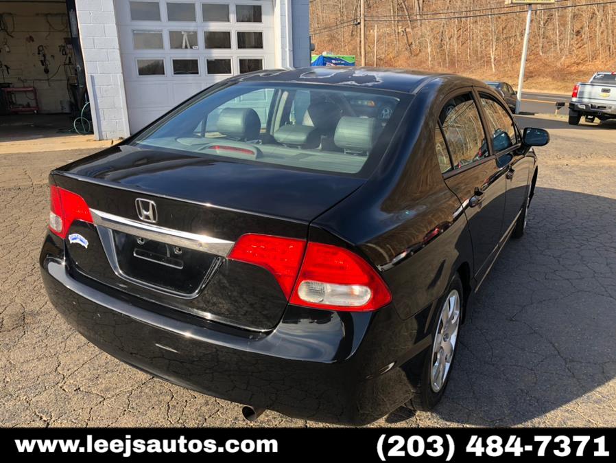 Used Honda Civic Sdn 4dr Auto LX 2011 | LeeJ's Auto Sales & Service. North Branford, Connecticut Used Honda Civic Sdn 4dr Auto LX 2011 | LeeJ's Auto Sales & Service. North Branford, Connecticut