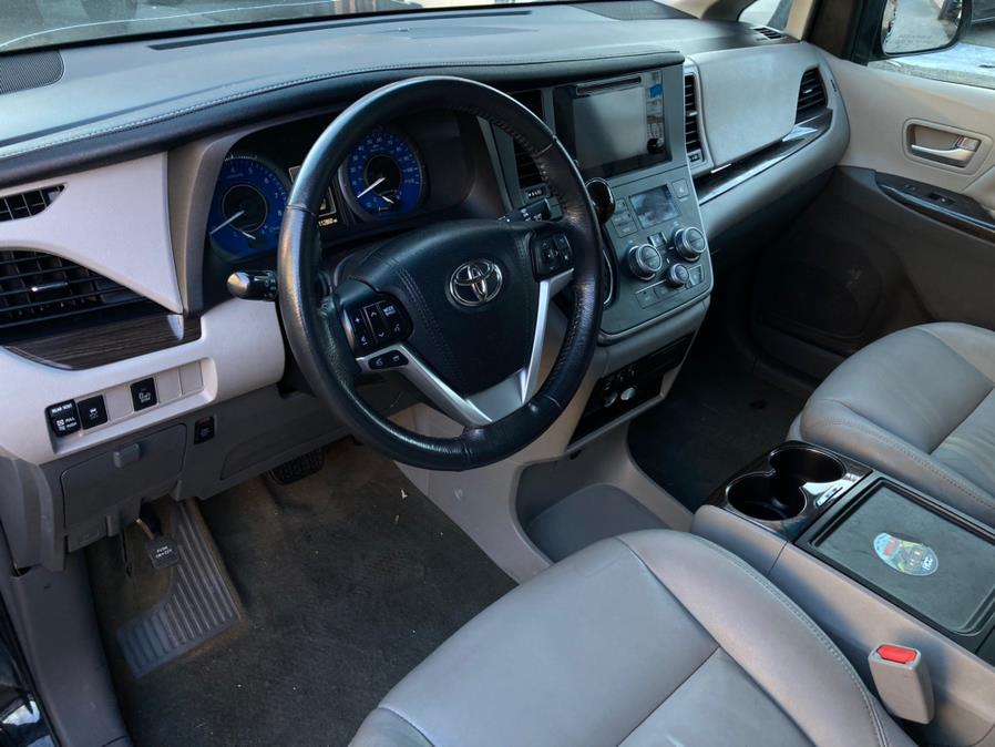 2017 Toyota Sienna XLE FWD 8-Passenger (Natl), available for sale in Brooklyn, New York | Carsbuck Inc.. Brooklyn, New York 2017 Toyota Sienna XLE FWD 8-Passenger (Natl), available for sale in Brooklyn, New York | Carsbuck Inc.. Brooklyn, New York