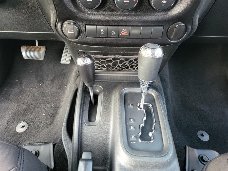 2015 Jeep Wrangler Unlimited 4WD 4dr Sport, available for sale in Hartford, Connecticut | Lex Autos LLC. Hartford, Connecticut 2015 Jeep Wrangler Unlimited 4WD 4dr Sport, available for sale in Hartford, Connecticut | Lex Autos LLC. Hartford, Connecticut