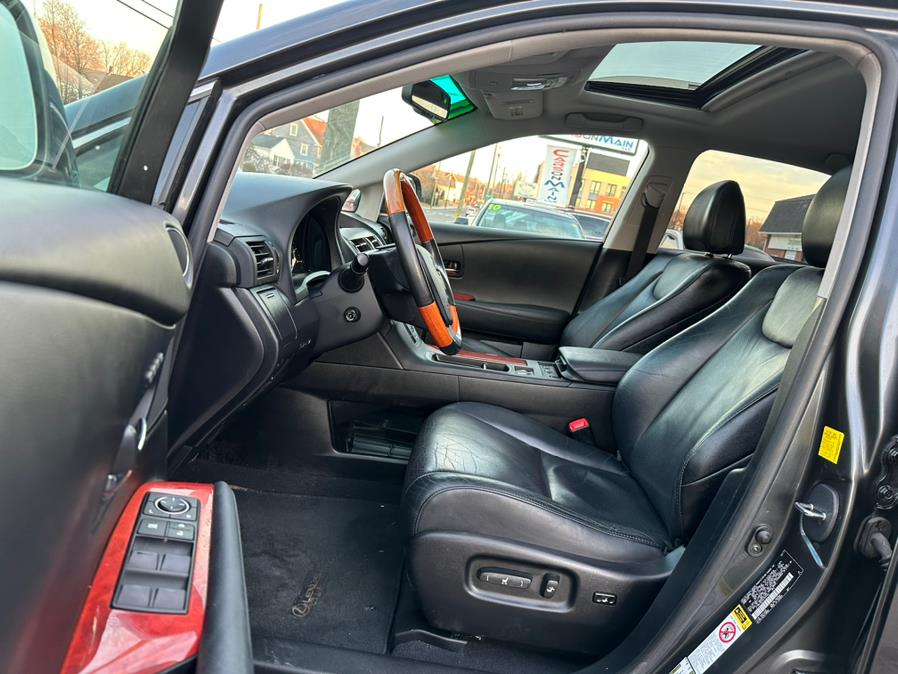 2011 Lexus RX 350 AWD 4dr, available for sale in Manchester, Connecticut | Carsonmain LLC. Manchester, Connecticut 2011 Lexus RX 350 AWD 4dr, available for sale in Manchester, Connecticut | Carsonmain LLC. Manchester, Connecticut