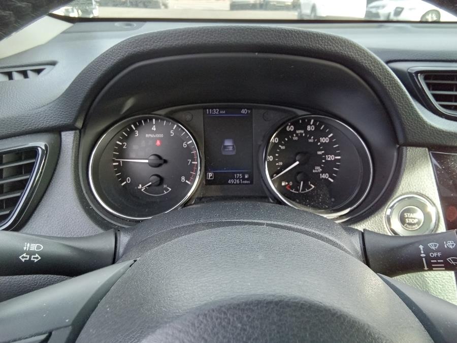 2018 Nissan Rogue AWD SV, available for sale in Irvington, New Jersey | NJ Used Cars Center. Irvington, New Jersey 2018 Nissan Rogue AWD SV, available for sale in Irvington, New Jersey | NJ Used Cars Center. Irvington, New Jersey