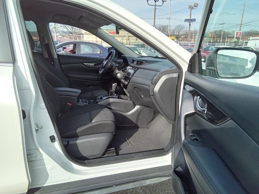 2018 Nissan Rogue AWD SV, available for sale in Irvington, New Jersey | NJ Used Cars Center. Irvington, New Jersey 2018 Nissan Rogue AWD SV, available for sale in Irvington, New Jersey | NJ Used Cars Center. Irvington, New Jersey
