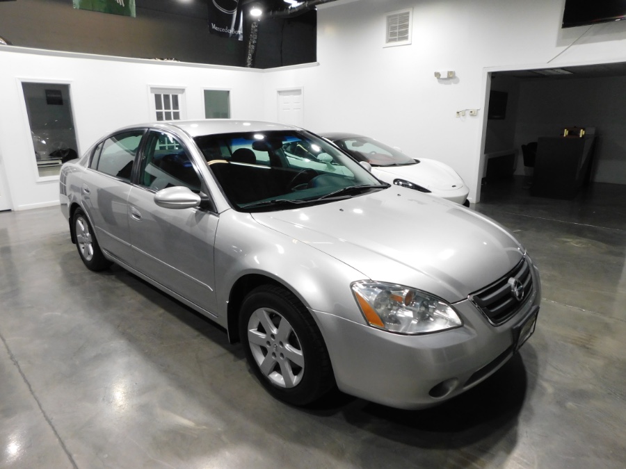 2004 Nissan Altima 4dr Sdn 2.5 S Auto, available for sale in Lodi, New Jersey | Auto Gallery. Lodi, New Jersey 2004 Nissan Altima 4dr Sdn 2.5 S Auto, available for sale in Lodi, New Jersey | Auto Gallery. Lodi, New Jersey