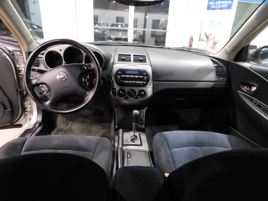 2004 Nissan Altima 4dr Sdn 2.5 S Auto, available for sale in Lodi, New Jersey | Auto Gallery. Lodi, New Jersey 2004 Nissan Altima 4dr Sdn 2.5 S Auto, available for sale in Lodi, New Jersey | Auto Gallery. Lodi, New Jersey