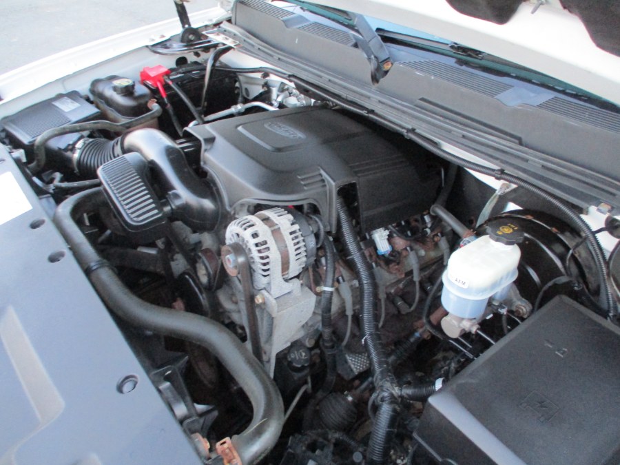 2013 Chevrolet Silverado 1500 4WD Crew Cab 143.5" LT, available for sale in Suffield, Connecticut | Suffield Auto Sales. Suffield, Connecticut 2013 Chevrolet Silverado 1500 4WD Crew Cab 143.5" LT, available for sale in Suffield, Connecticut | Suffield Auto Sales. Suffield, Connecticut