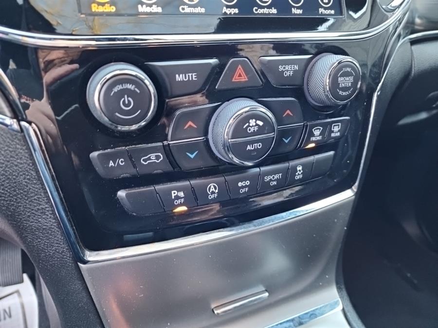 Used Jeep Grand Cherokee Limited 4x4 2019 | L.I. Auto Gallery. Islip, New York Used Jeep Grand Cherokee Limited 4x4 2019 | L.I. Auto Gallery. Islip, New York