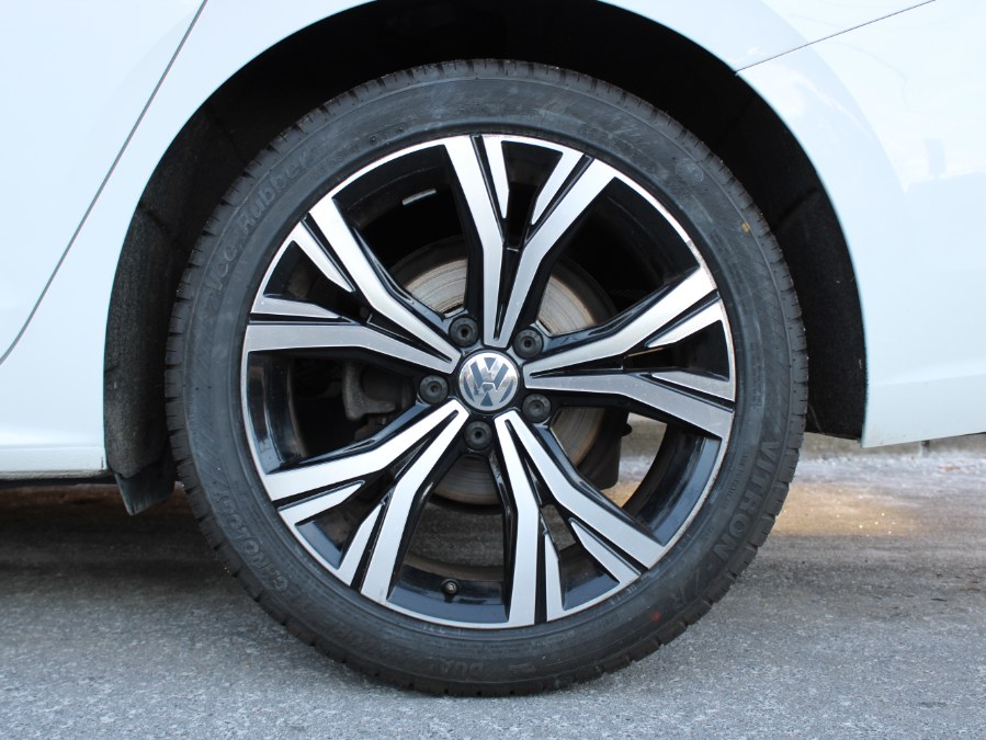 2021 Volkswagen Passat 2.0T SE, available for sale in Great Neck, New York | Auto Expo Ent Inc.. Great Neck, New York 2021 Volkswagen Passat 2.0T SE, available for sale in Great Neck, New York | Auto Expo Ent Inc.. Great Neck, New York