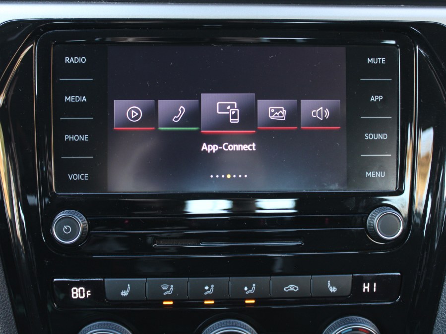 2021 Volkswagen Passat 2.0T SE, available for sale in Great Neck, New York | Auto Expo Ent Inc.. Great Neck, New York 2021 Volkswagen Passat 2.0T SE, available for sale in Great Neck, New York | Auto Expo Ent Inc.. Great Neck, New York
